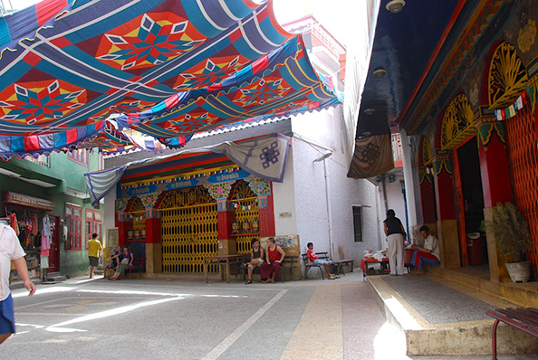 Shugden Tempel in der tibetischen Siedlung in Majnu Katilla