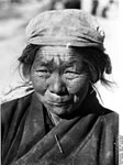 Bundesarchiv Bild 135-S-15-48-37, Tibetexpedition, Tibeterin
