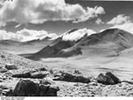 Bundesarchiv Bild 135-KB-04-098, Tibetexpedition, Landschaftsaufnahme