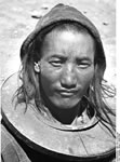 Bundesarchiv Bild 135-S-14-01-09, Tibetexpedition, Verbrecher mit Halskrause