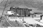 Bundesarchiv Bild 135-S-16-23-17, Tibetexpedition, Potala